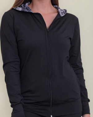 Campera Deportiva De Mujer Larga Con Capucha Talles Grandes