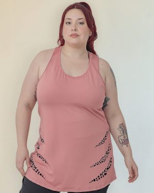 Musculosa De Dama Deportiva Larga Con Detalle Calado Láser