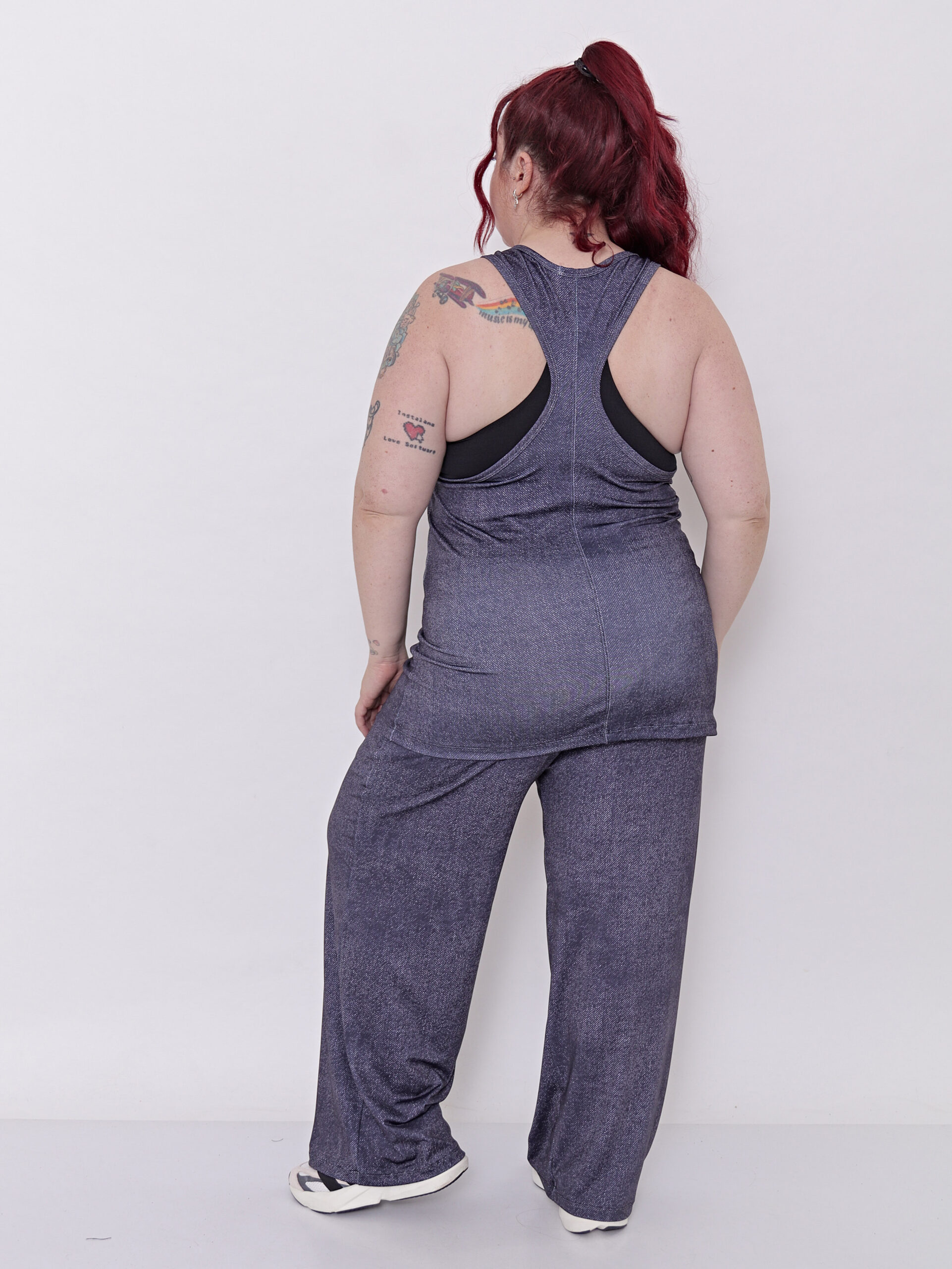 Musculosa Deportiva Mujer Larga Estampa Denim Talles Grandes - Imagen 19