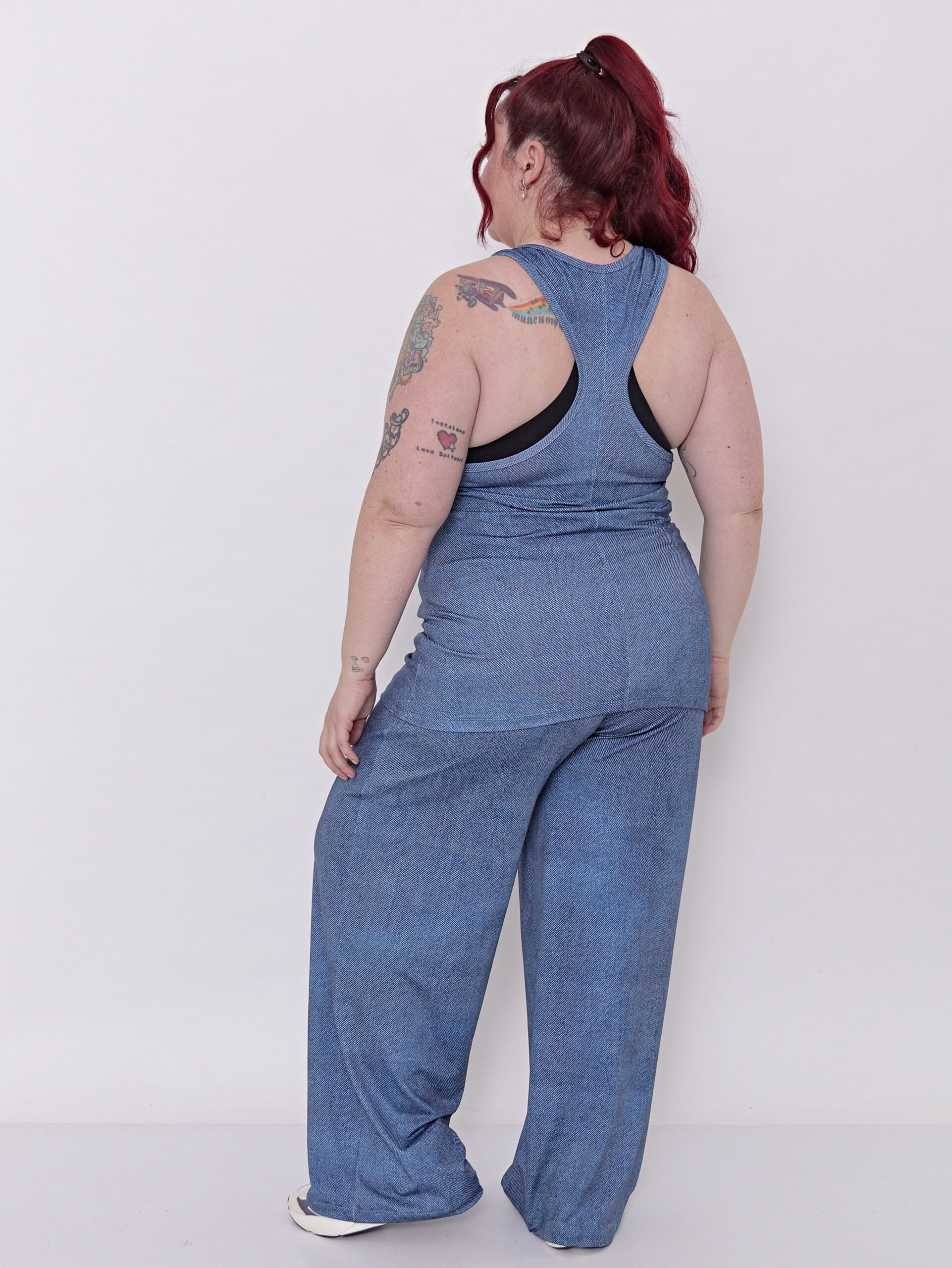 Musculosa Deportiva Mujer Larga Estampa Denim Talles Grandes - Imagen 13