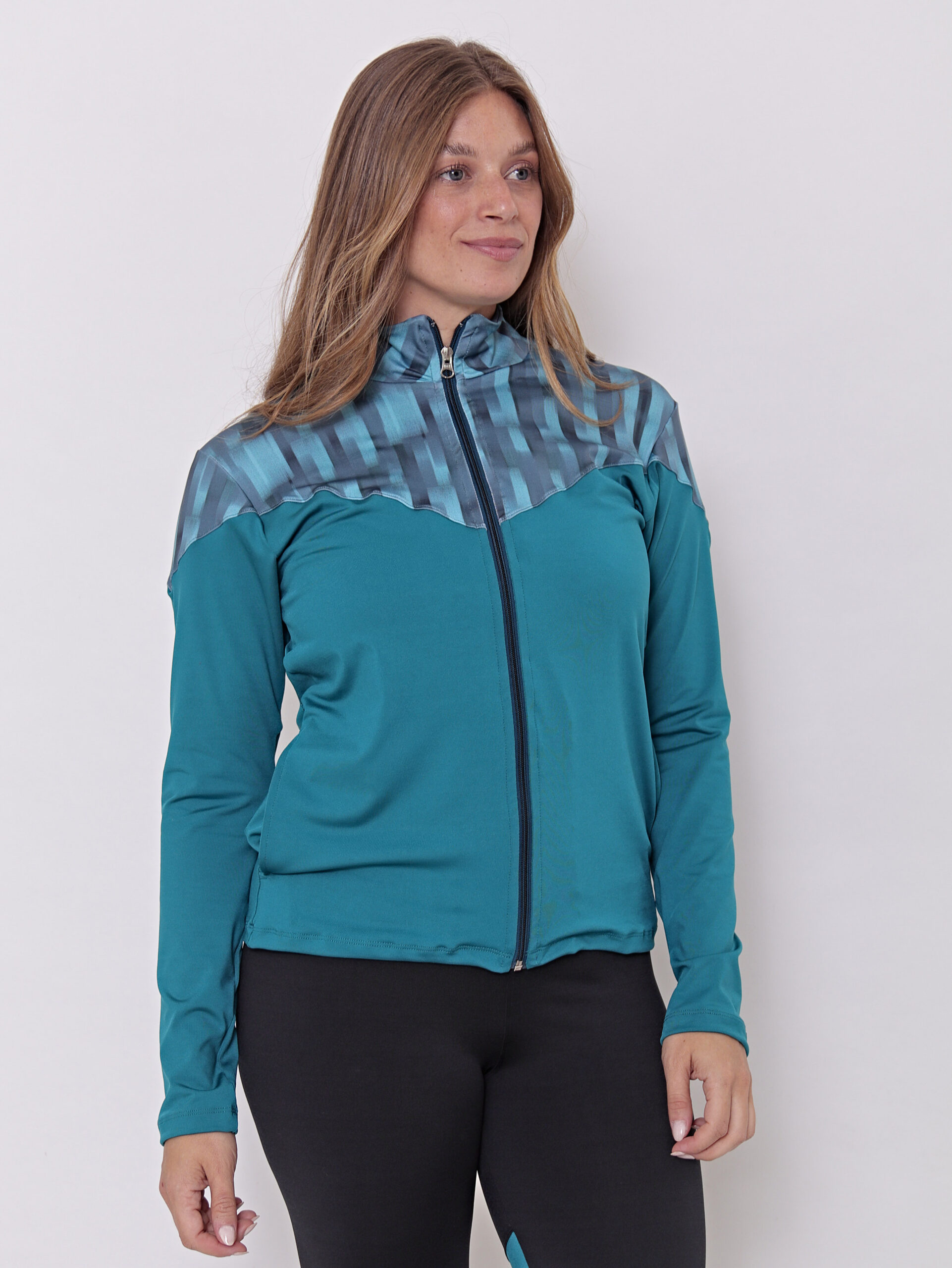 Campera Deportiva Mujer Lycra Con Bolsillos Talles Grandes - Imagen 12