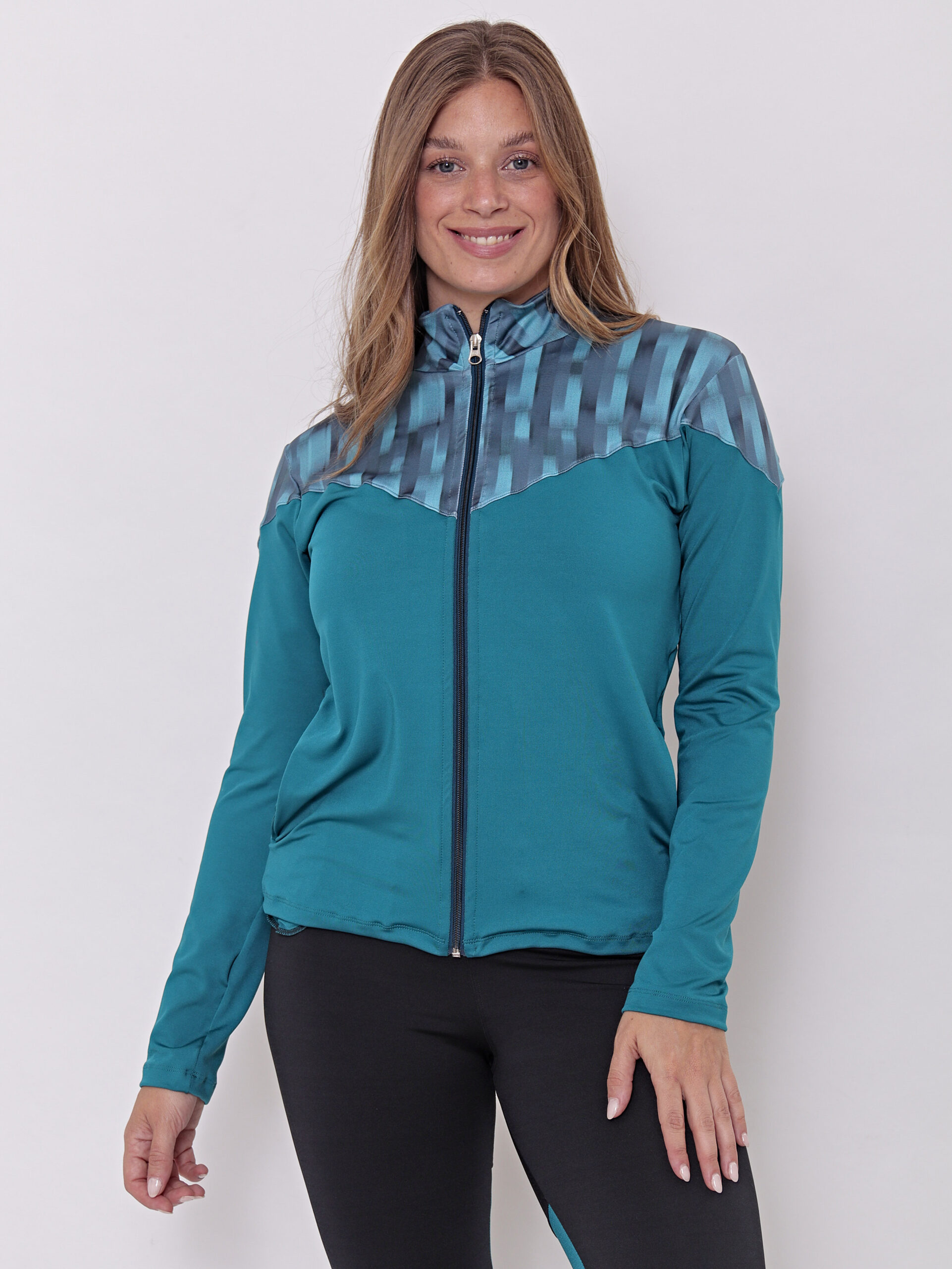 Campera Deportiva Mujer Lycra Con Bolsillos Talles Grandes - Imagen 11