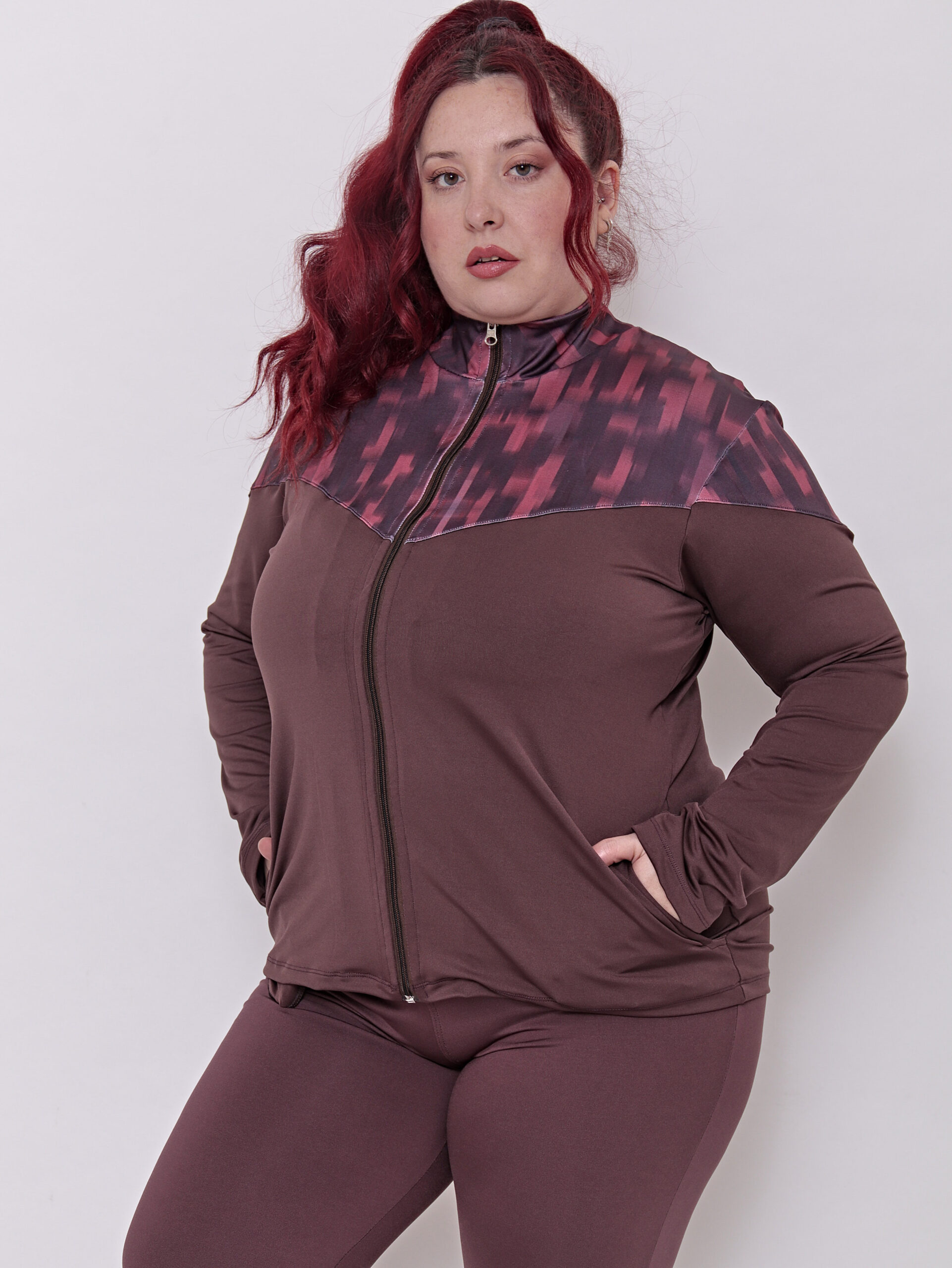 Campera Deportiva Mujer Lycra Con Bolsillos Talles Grandes - Imagen 5