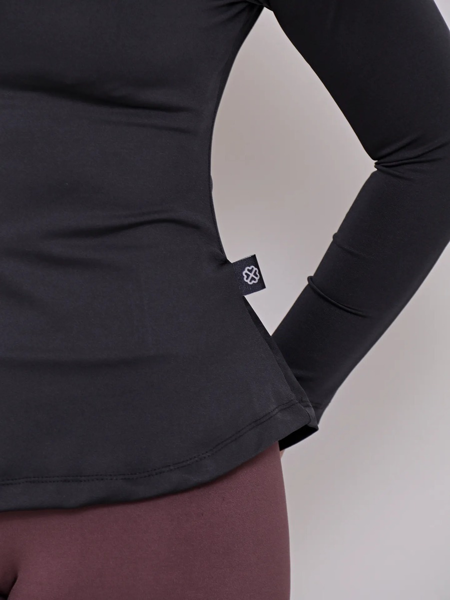 Remera Manga Larga Mujer Básica Cuello Redondo Talles Grandes - Imagen 4