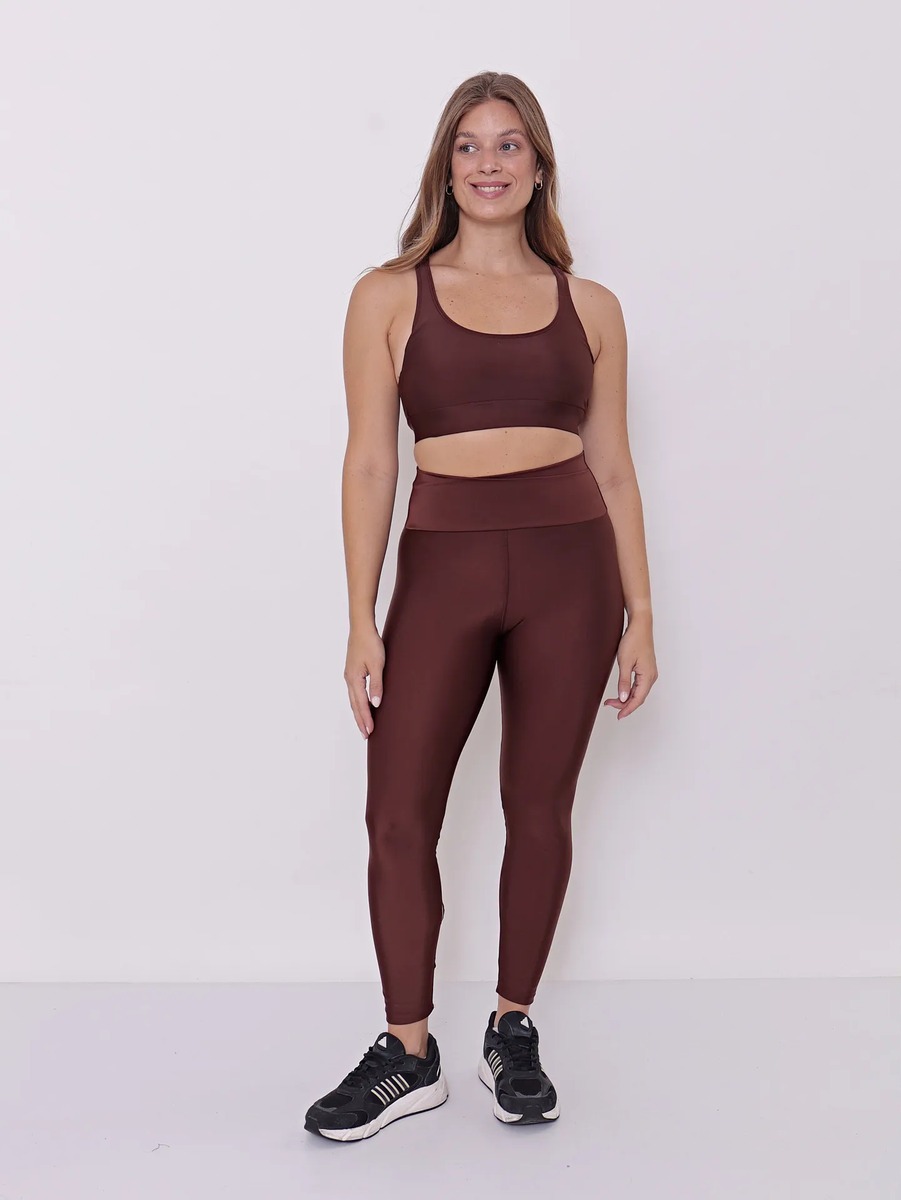 Top Deportivo Básico de Lycra - Imagen 14