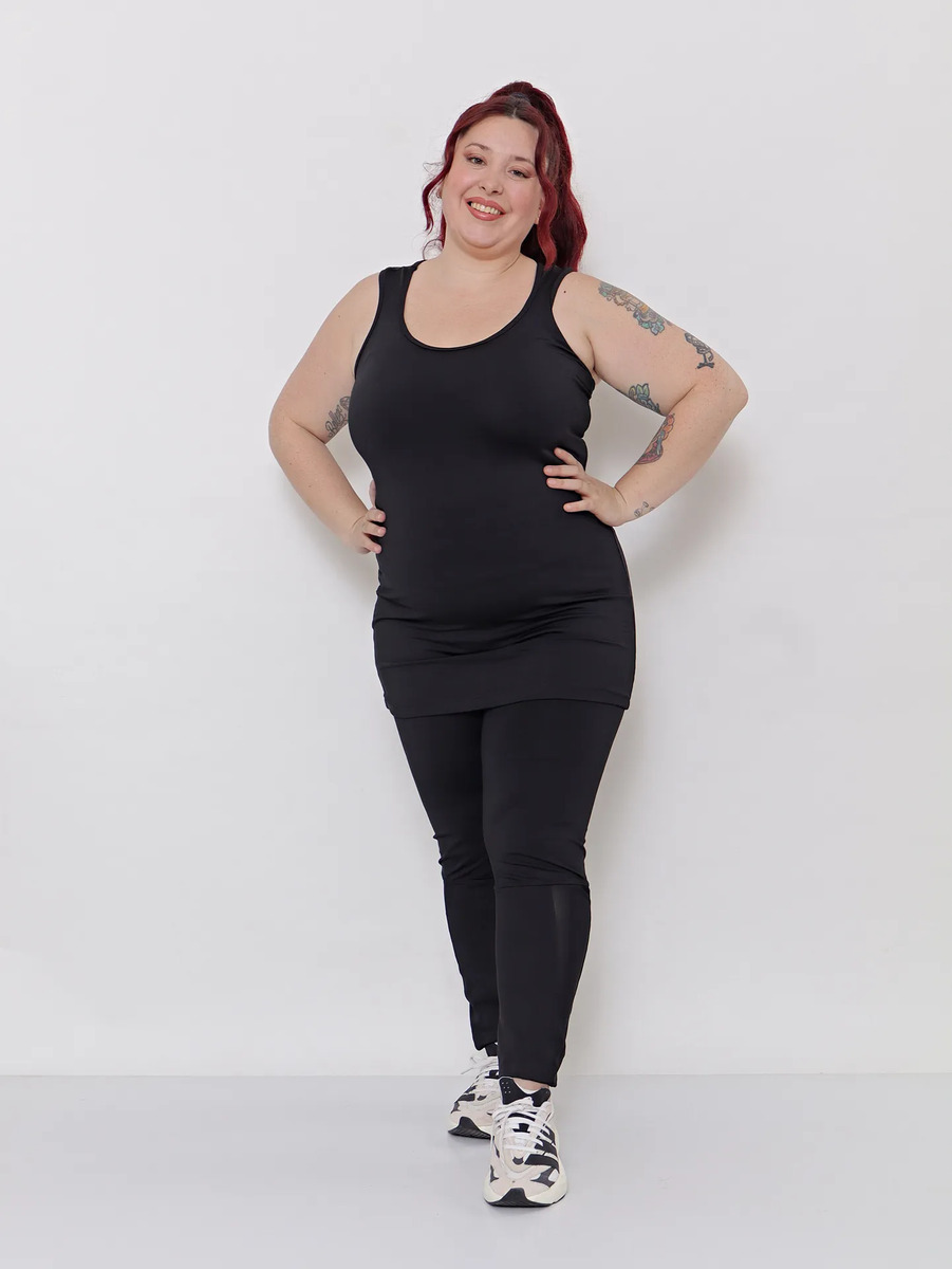 Musculosa Deportiva Mujer Larga Detalle Tull Talles Grandes - Imagen 5