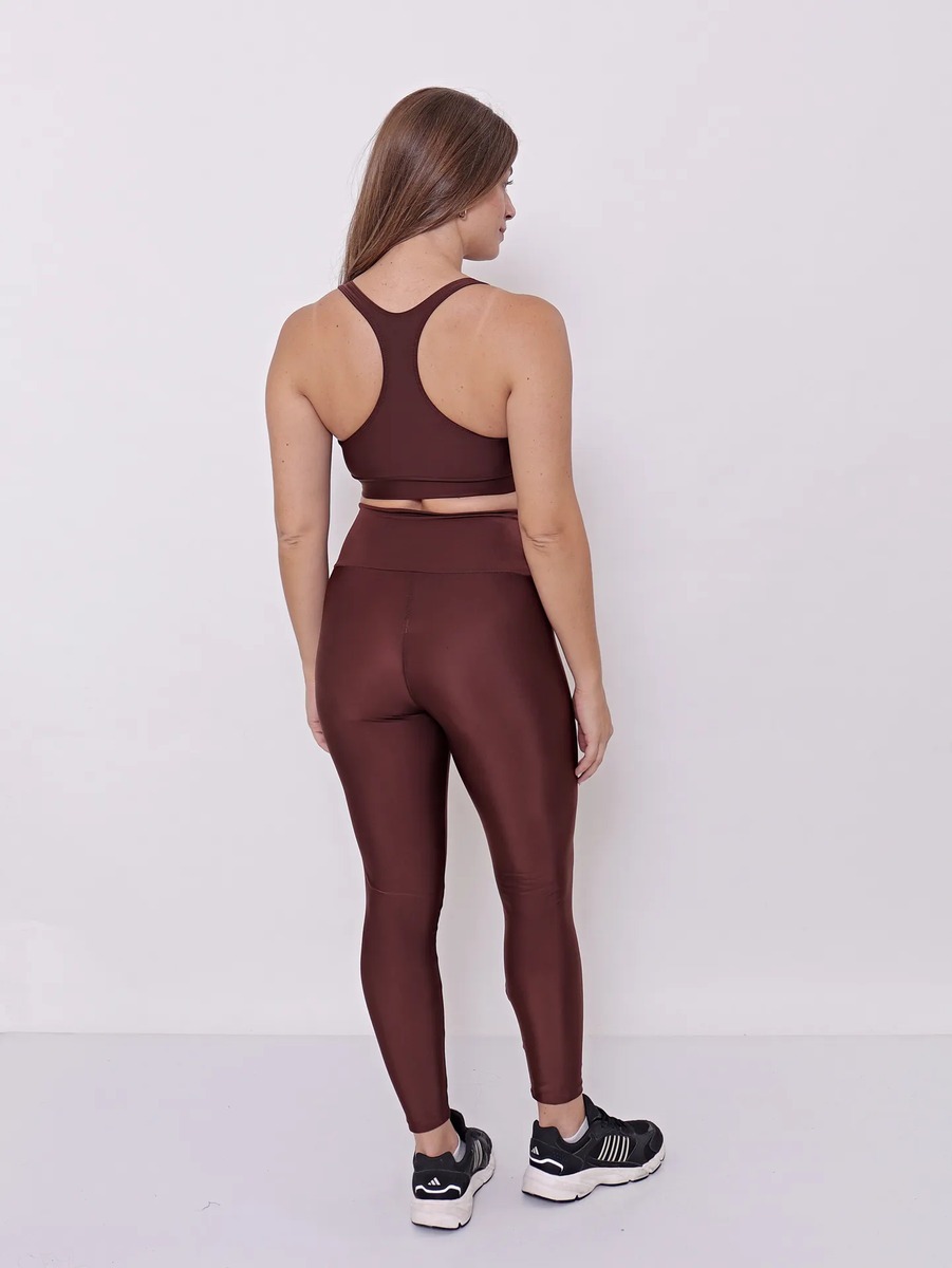 Top Deportivo Básico de Lycra - Imagen 15