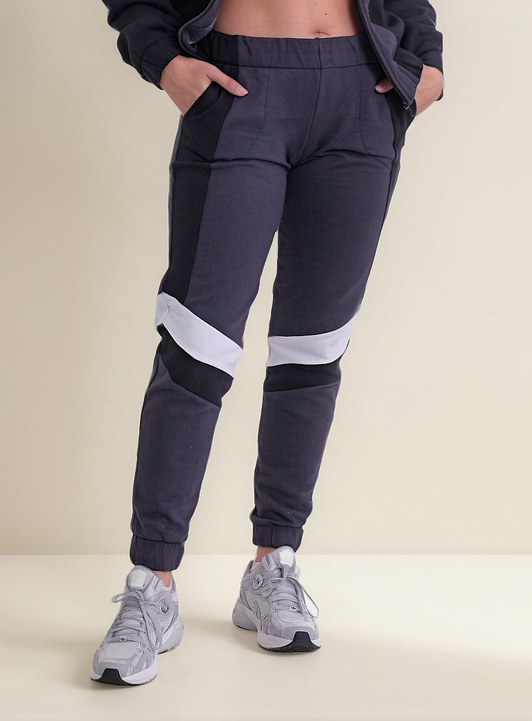 Pantalon De Frisa Tiro Medio Bolsillo Y Puño