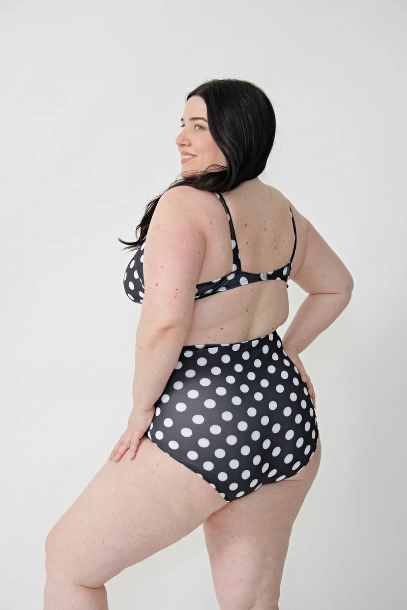 Corpiño De Bikini Estampado Con Traba Al Centro Talles Grandes - Imagen 2