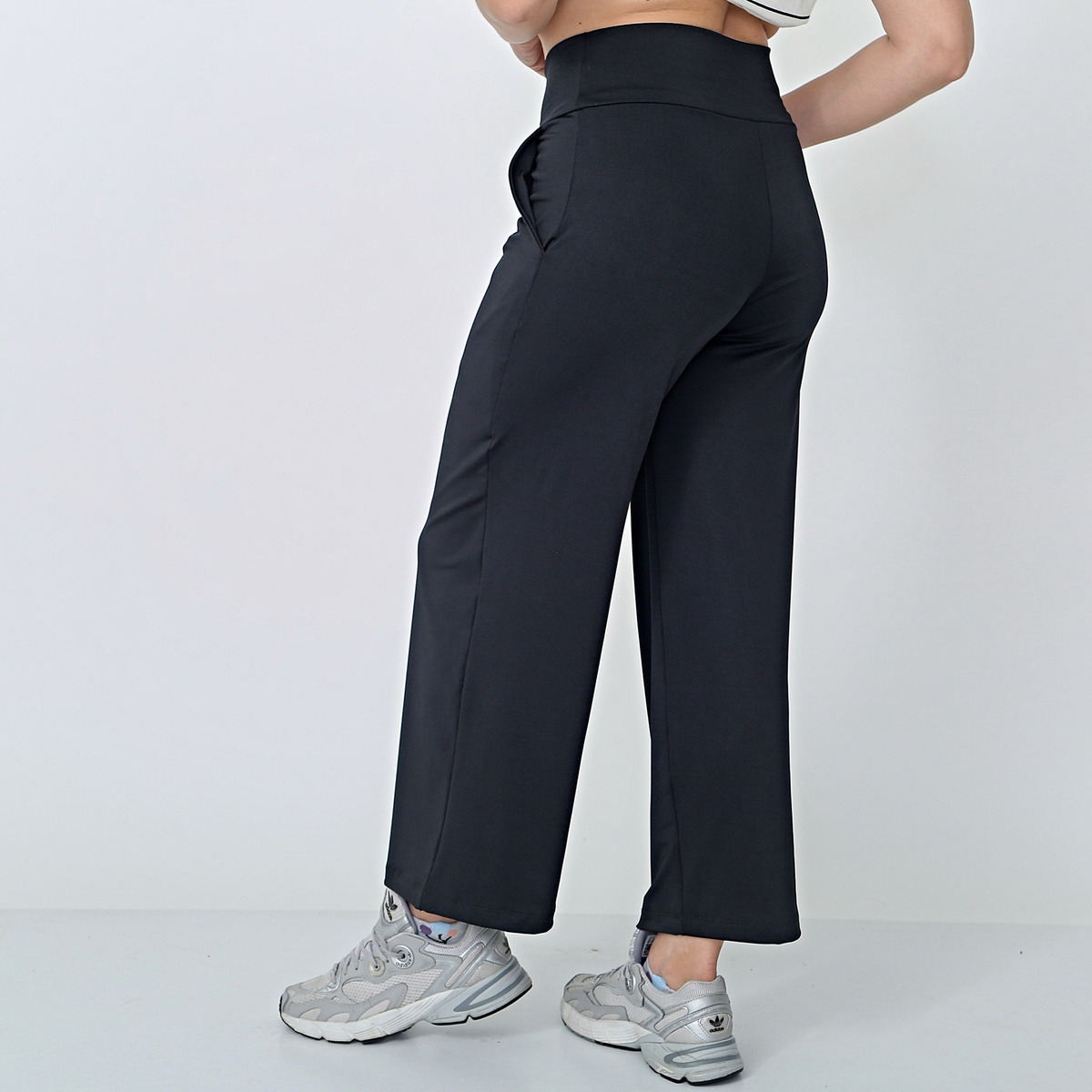 Pantalón Ancho Microfibra Con Lycra Tiro Alto Talles Grandes - Imagen 3