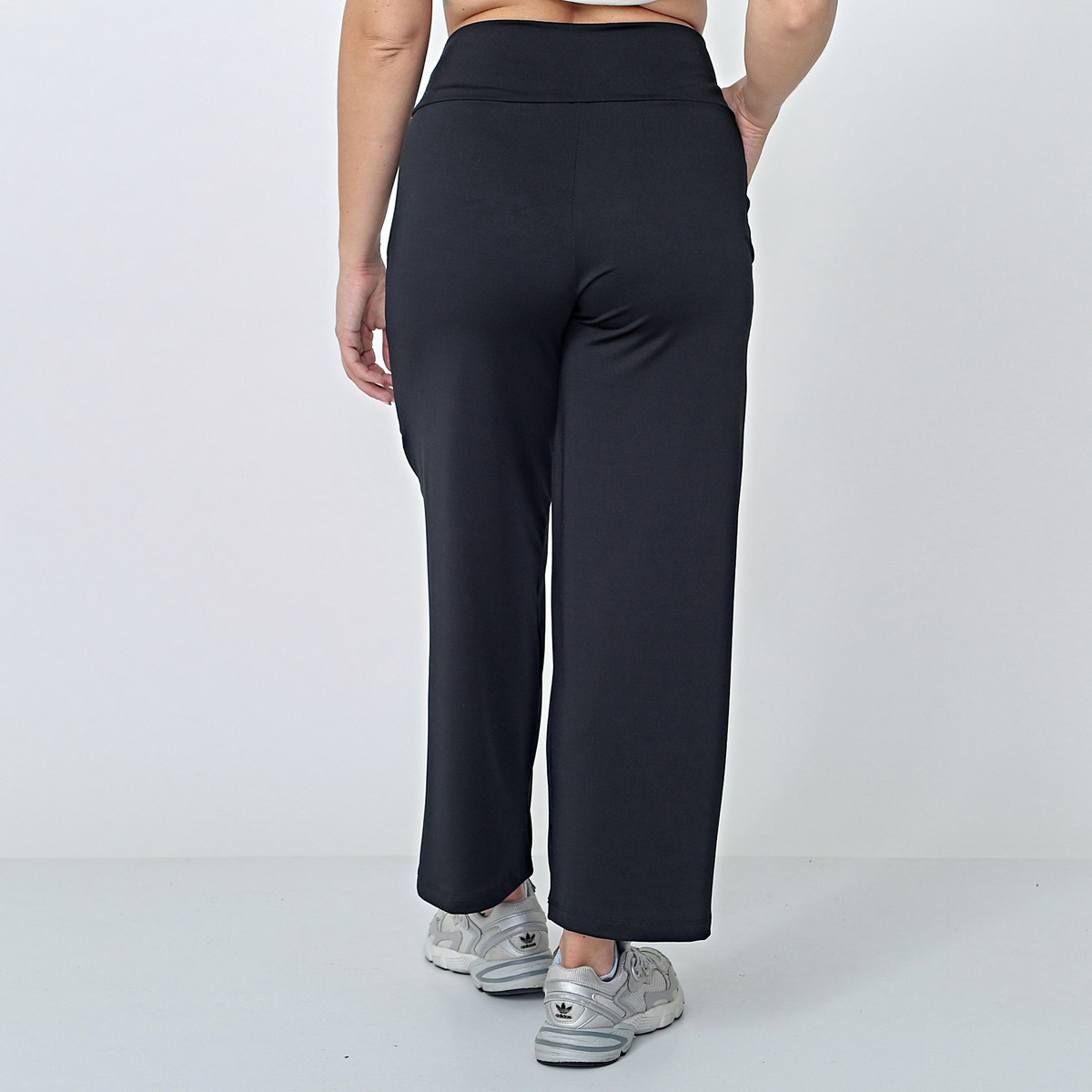 Pantalón Ancho Microfibra Con Lycra Tiro Alto Talles Grandes - Imagen 4
